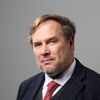 Dr. Graham Hill, Janus spv Dr. Graham Hill